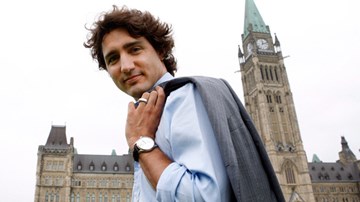 Tân Thủ tướng Canada gây “bão mạng” vì vẻ ngoài như tài tử điện ảnh