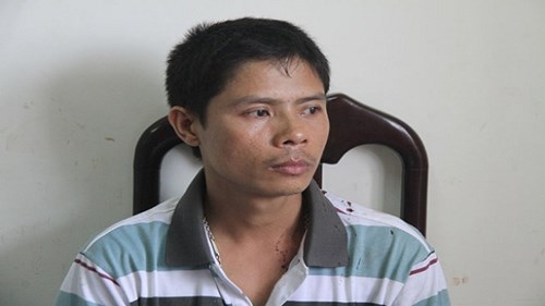 Đến thăm anh trai, đâm chết người siết nợ