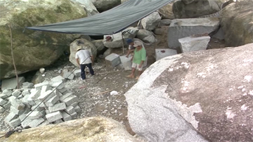 Hiểm họa chết người từ những mỏ khai thác đá trái phép ở Phú Yên