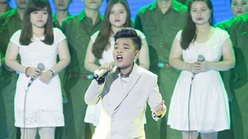 Giọng hát Việt nhí - chung kết: Tiến Quang khoe giọng với ca khúc 