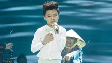 Giọng hát Việt nhí - chung kết: Công Quốc khoe giọng mượt mà với 