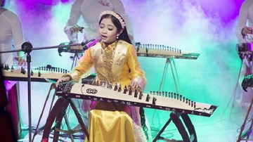 Giọng hát Việt nhí - chung kết: Hồng Minh thể hiện 