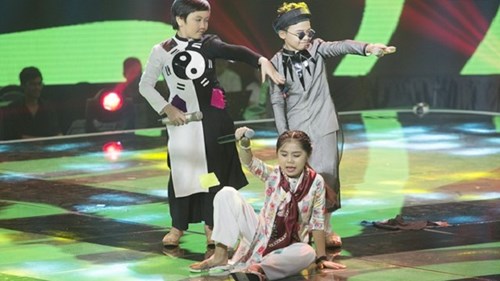 Giọng hát Việt nhí - chung kết: Công Quốc thể hiện 