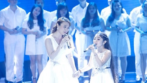 Giọng hát Việt nhí - chung kết: Mỹ Tâm và Hồng Minh song ca 