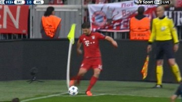 Chết cười với pha đá phạt góc của Xabi Alonso