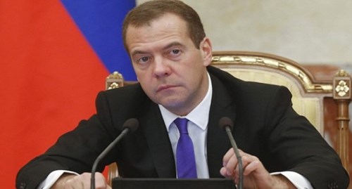 Thủ tướng Nga thừa nhận khả năng máy bay Nga rơi ở Sinai bị tấn công khủng bố