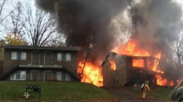 Máy bay lao vào nhà dân ở Mỹ, 9 người thiệt mạng