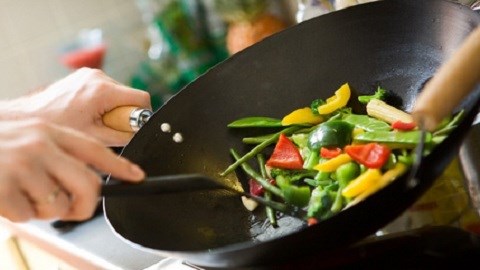 Những sai lầm trong ăn uống kéo sức khỏe 