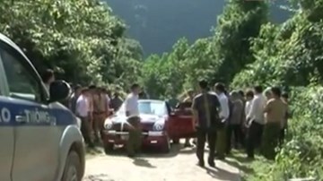 Phóng siêu xe trốn chạy, kẻ buôn cần sa dọa bắn CSGT