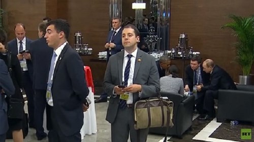 Ai nghe trộm Tổng thống Obama - Putin hội đàm?