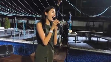 Rò rỉ clip Á hậu Thúy Vân hát live ca khúc ‘My Việt Nam’