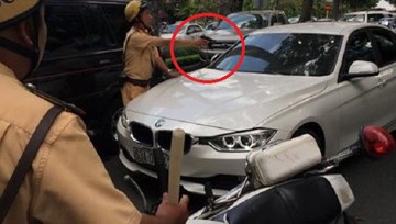 TP HCM: Nổ súng khống chế tài xế tông người rồi bỏ chạy