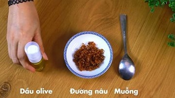 Mẹo trị thâm, làm trắng khuỷu tay, đầu gối cực hiệu quả