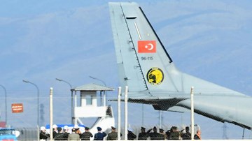 Thổ Nhĩ Kỳ bàn giao thi thể phi công Su-24 cho Nga