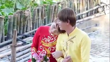 Dân mạng xôn xao với đám cưới đồng tính nam tại miền Tây