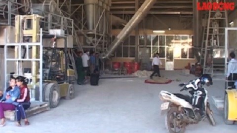 Bị máy xay bất ngờ cuốn vào guồng, 1 công nhân chết thảm