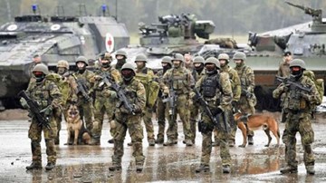 Đức lần đầu tiên đưa binh sỹ tham gia cuộc chiến chống IS