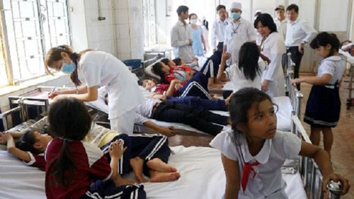 Nhập viện vì uống sữa chua miễn phí