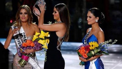 Khoảnh khắc nhầm lẫn Hoa hậu đi vào lịch sử của Miss Universe