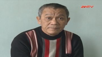 “Chuyên gia” làm giả CMND “găm” súng trong nhà