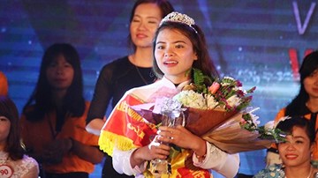 Tâm sự xúc động của Hoa khôi cuộc thi Vầng trăng khuyết