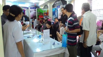 Bắt đầu mở 74 điểm tiêm vaccine dịch vụ ở TP.HCM từ 28/12