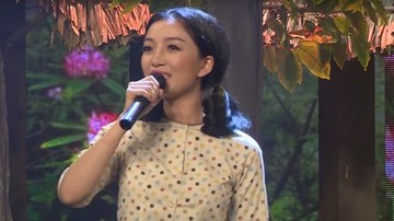 Giai điệu tự hào tháng 12: Liên khúc Xuân Chiến Khu - Hà Phạm & Nhóm Ayor