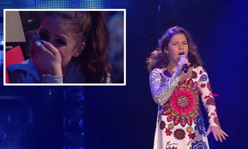 Thí sinh 'The Voice Kids' Đức khiến giám khảo bật khóc