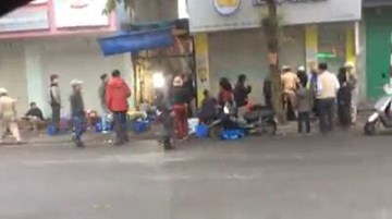 Nghe dân tri hô, CSGT lao tới tóm sống tên cướp