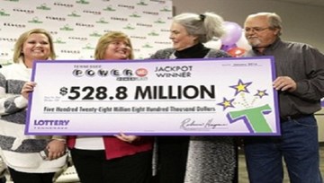 Chủ nhân đầu tiên của tấm vé số triệu phú Powerball lộ diện