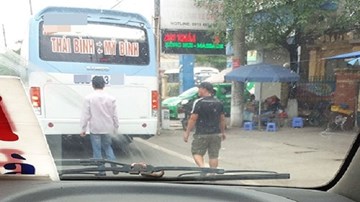 Côn đồ lộng hành trên Quốc lộ 5