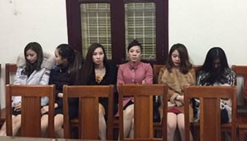 Thu giữ khối lượng lớn ma túy trong quán bar giữa trung tâm Hà Nội