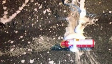 Thêm một bình chữa cháy phát nổ trên ô tô