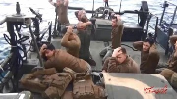 Mỹ phẫn nộ vì video thủy thủ quỳ gối trước binh sỹ Iran
