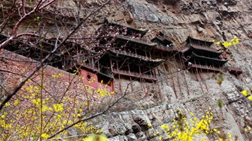 Đầu năm, ghé thăm ngôi chùa ở nơi 