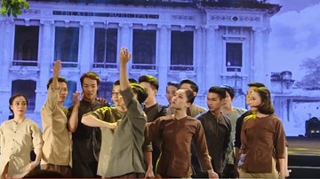 Gala Giai điệu Tự hào 2015: Diệt phát xít - Nhóm Ayor