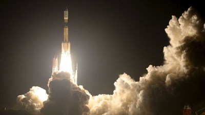 Nhật Bản phóng vệ tinh nghiên cứu bí mật hố đen