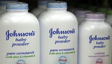 Johnson & Johnson bồi thường 72 triệu USD vì nghi phấn rôm gây ung thư