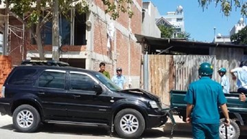 Bị cưỡng chế do xây nhà trái phép, dùng ô tô đâm lực lượng chức năng