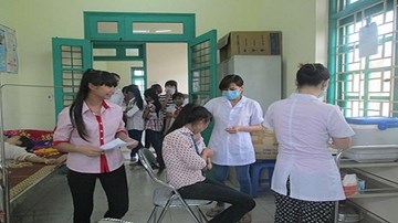 Hà Nội : Từ 29/3 tiêm vắc xin sởi - rubella cho người 16,17 tuổi
