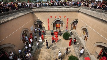Bí ẩn ngôi làng cổ 4000 năm sống trong lòng đất