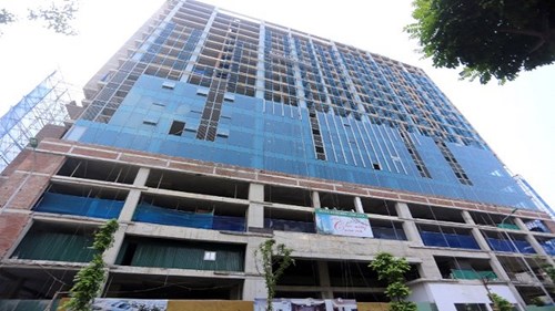 Sai phạm tòa nhà 8B Lê Trực: Giáng chức, điều chuyển cán bộ liên quan