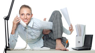 Bài tập tại chỗ đánh tan bệnh đau lưng nhức mỏi cho dân văn phòng