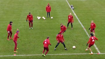 Màn đá ma 1 chạm bá đạo của sao Bayern