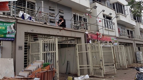 94 hộ dân vất vả tu sửa nhà sau vụ nổ Văn Phú
