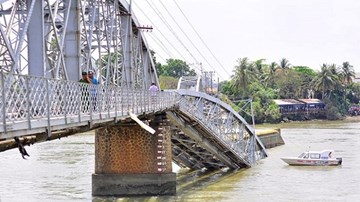 Sập cầu Ghềnh ở Đồng Nai: Tai nạn đã được cảnh báo từ trước