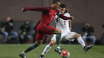 Ronaldo hỏng 11m, Bồ Đào Nha ôm hận trước Bulgaria
