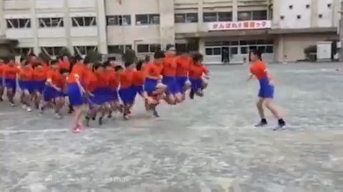 Video nhảy dây tập thể thu hút hơn 5 triệu lượt xem