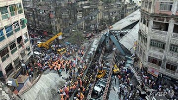 Ấn Độ điều tra 10 đối tượng trong vụ sập cầu