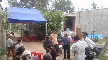 Nghi án con gái nuôi dùng dao sát hại mẹ